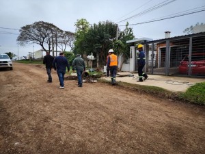 Intendente de Salto subraya mejoras en las calles Juan Etcheverry y Punta del Este en Saladero