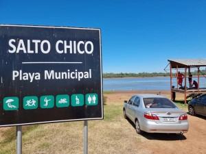 GUARDAVIDAS REALIZARON RESCATE DE UN BAÑISTA EN SALTO CHICO