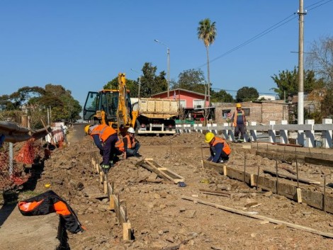 Intendente Lima: Se trabaja en la reparación del puente sobre calle Treinta y Tres