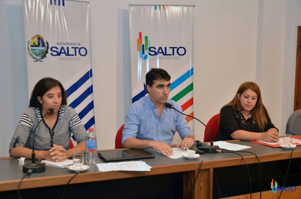 La directora de Desarrollo Social de la Intendencia de Salto, Lic. María Soria