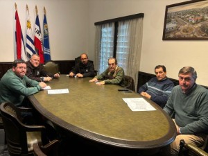 Gobierno departamental y Asociación Agropecuaria de Salto unen fuerzas para mejorar caminería rural